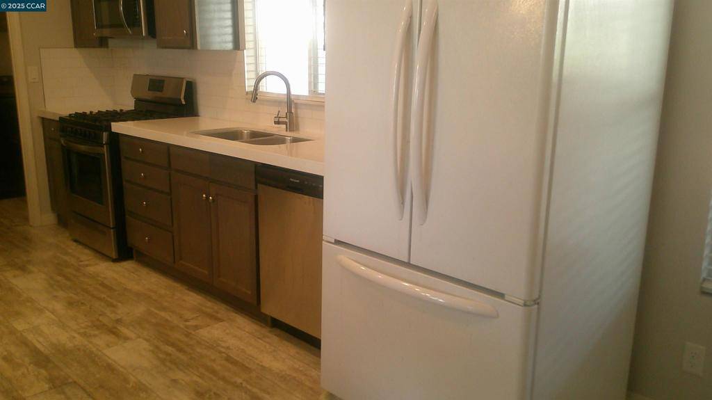 Clayton, CA 94517,16711 Marsh Creek Rd.
