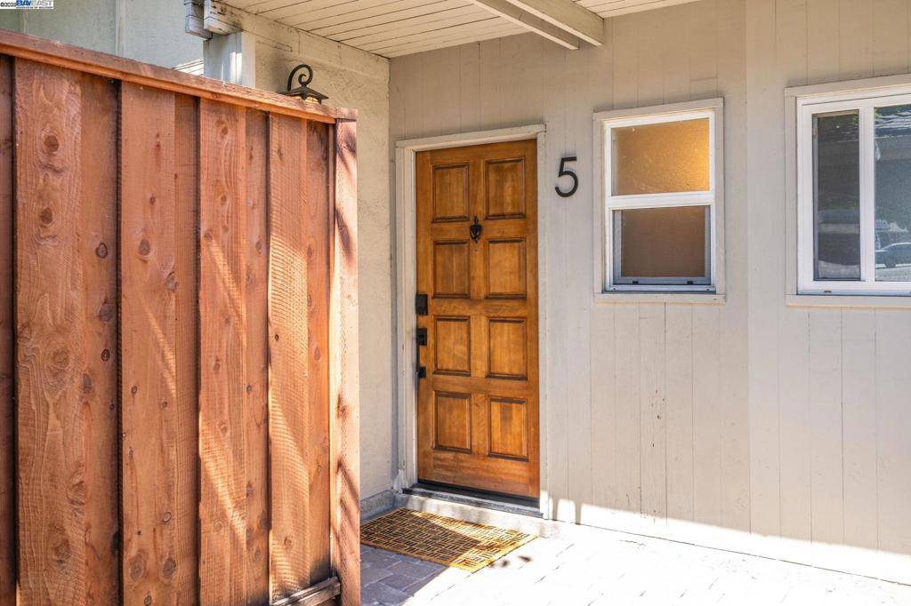 Alamo, CA 94507,1470 Danville blvd #5