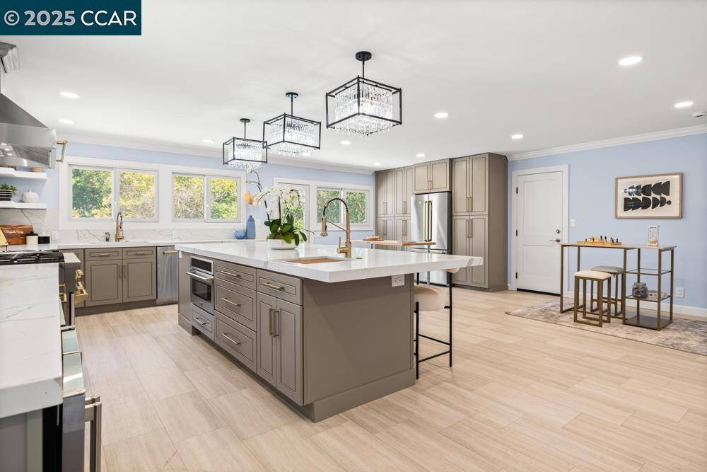 Walnut Creek, CA 94597,40 Loma Vista