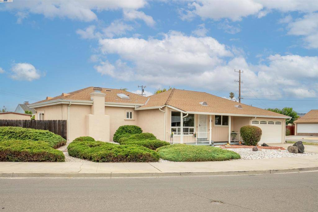 San Leandro, CA 94579,1875 Willow Ave