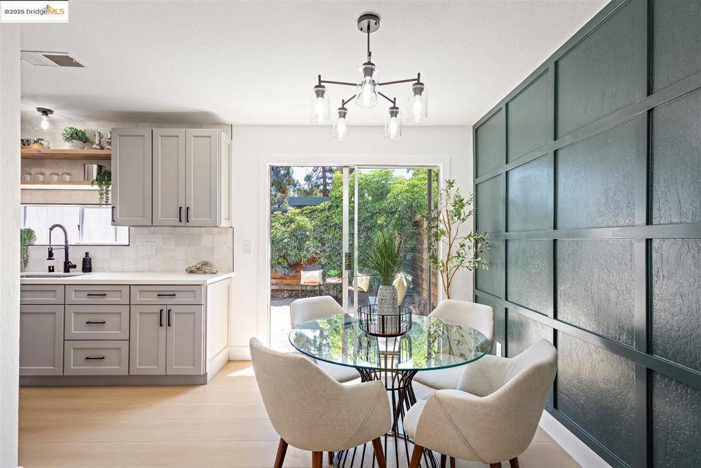 Concord, CA 94520,3325 Northwood Dr #C