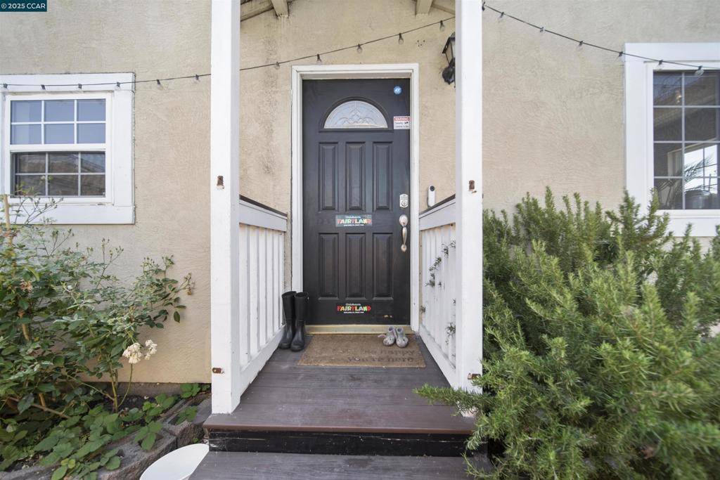 Oakland, CA 94608-4451,3106 Chestnut St