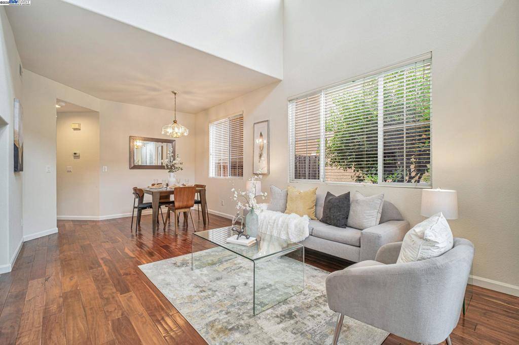Castro Valley, CA 94552,20011 Shadow Creek Cir