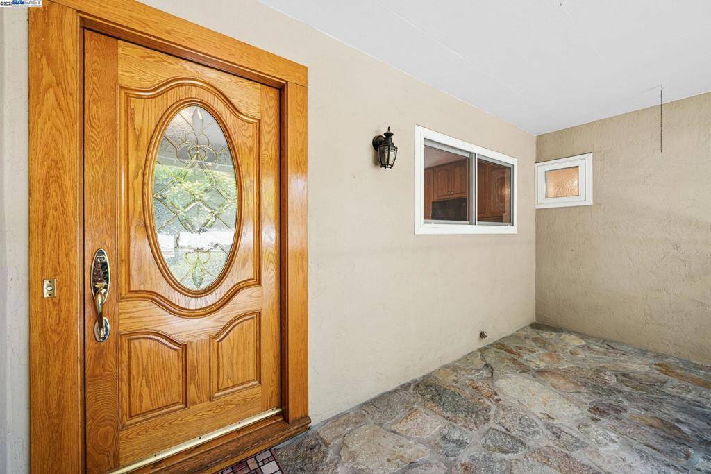 Fremont, CA 94539,2082 Boxwood Way