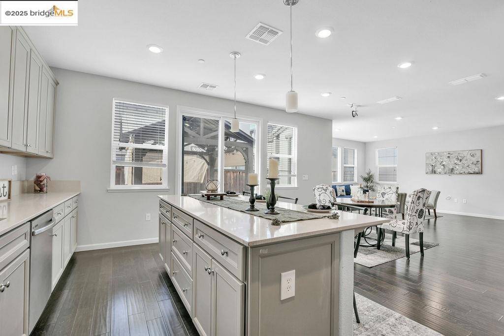Brentwood, CA 94513,89 Baird Cir