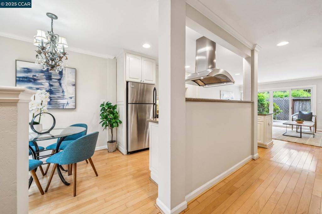 Walnut Creek, CA 94596,1470 Creekside Dr #20