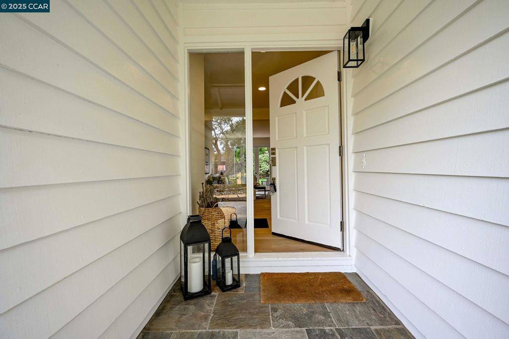 Danville, CA 94526,155 Saint Vincent Ct