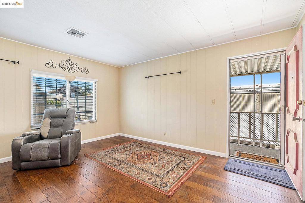 Oakley, CA 94561,121 Zartop