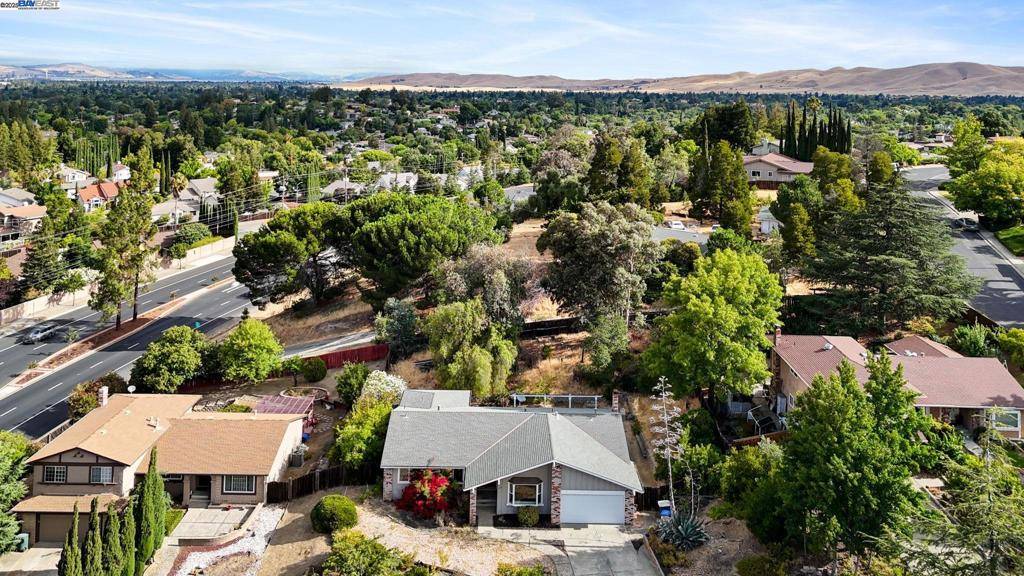 Concord, CA 94518,4321 Kingswood Dr