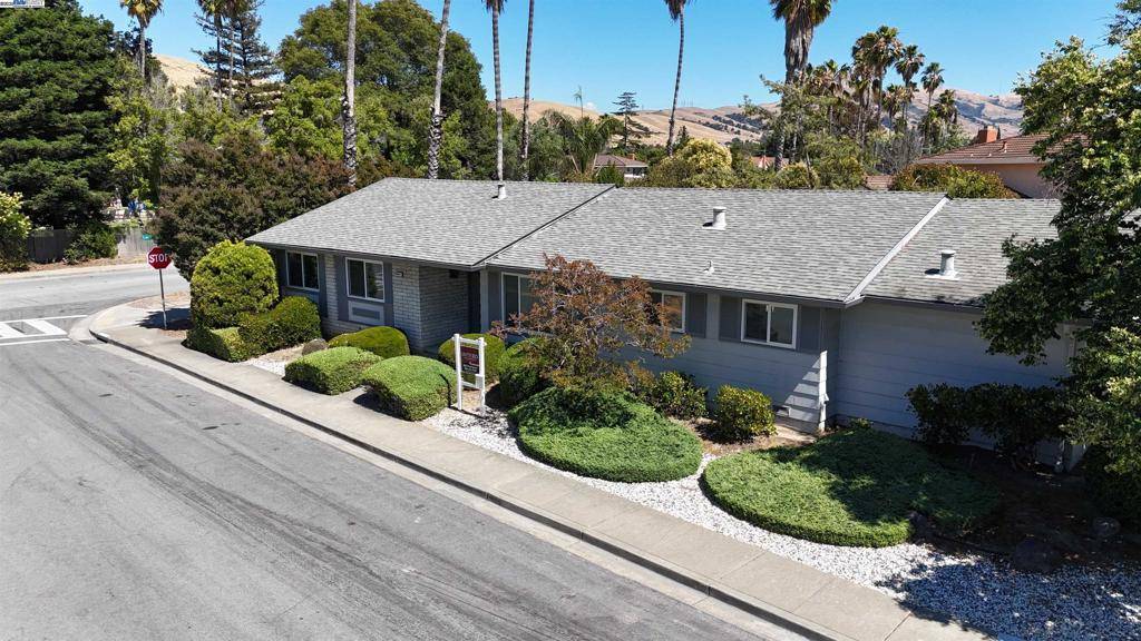 Fremont, CA 94539,40107 Catalina Pl