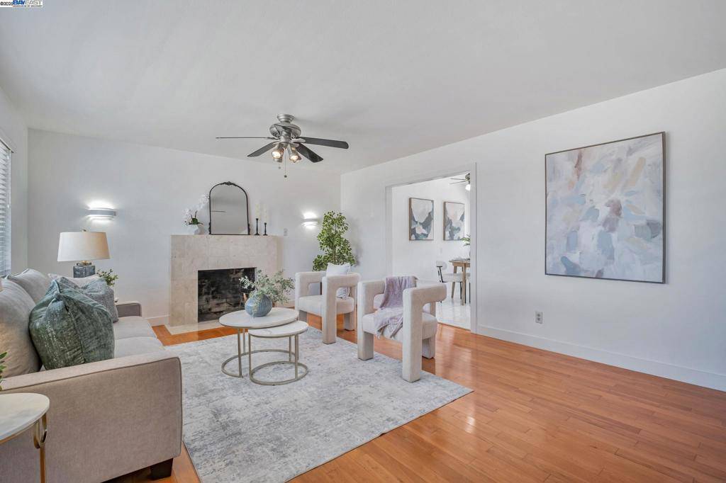 Castro Valley, CA 94546-1532,5232 Proctor Road