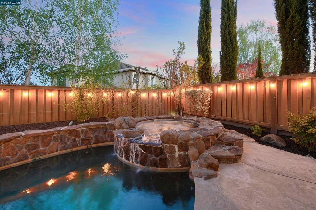 Danville, CA 94506,2261 Genoa St