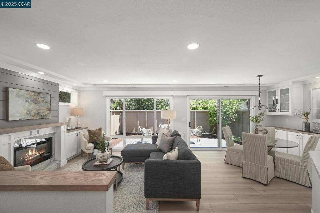 Walnut Creek, CA 94595,3209 Golden Rain Rd #3