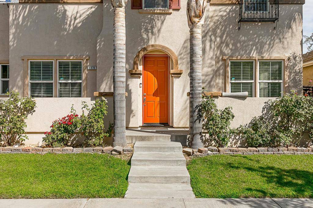 Oakdale, CA 95361,2376 Shire Way