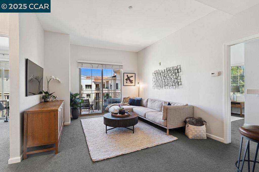 Walnut Creek, CA 94596,1315 Alma Ave #412