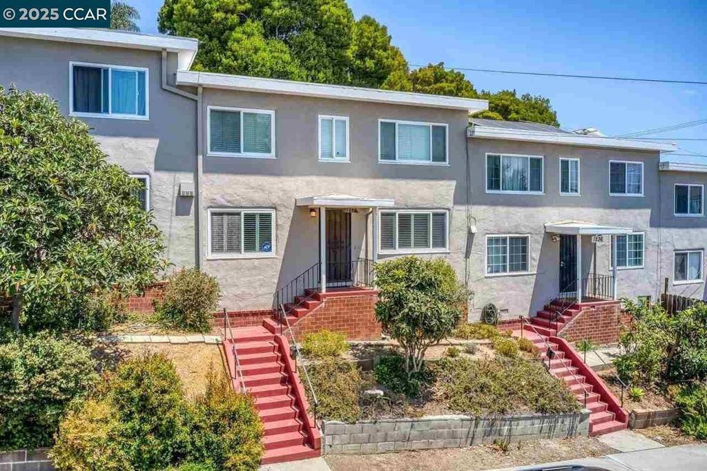 Oakland, CA 94606,1232 E 20Th St