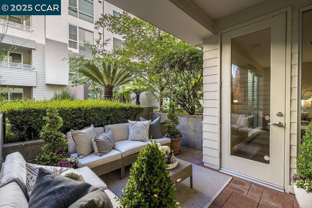 Walnut Creek, CA 94596,1655 N CALIFORNIA #131