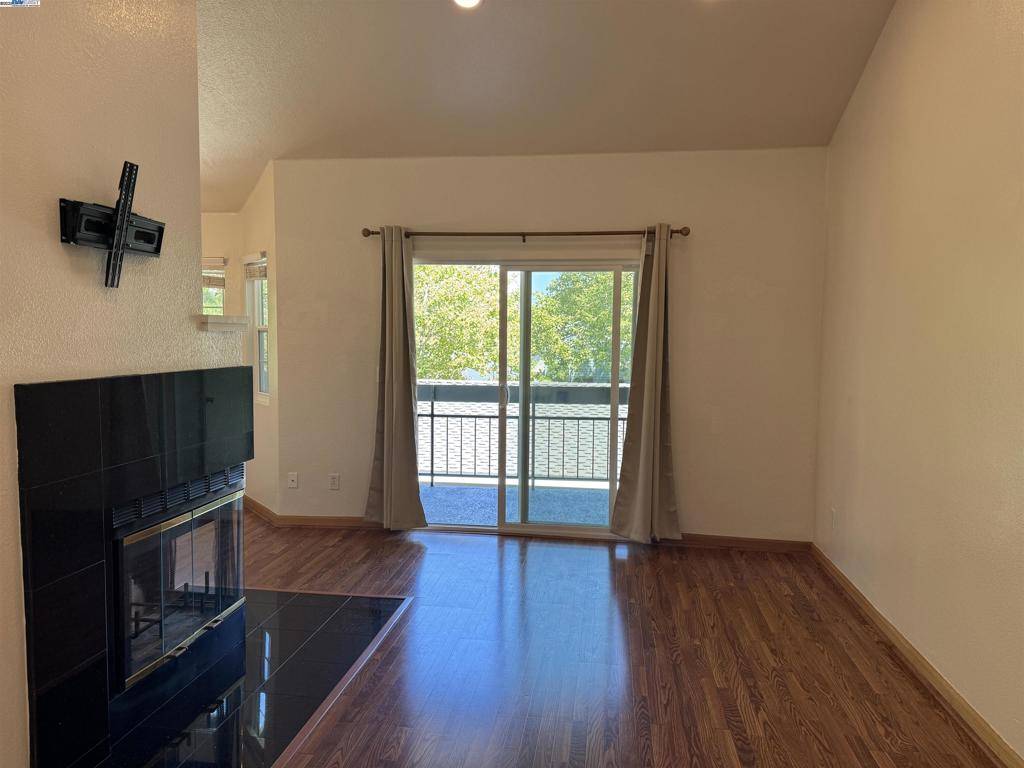 Pleasanton, CA 94588,7765 Canyon Meadow Cir