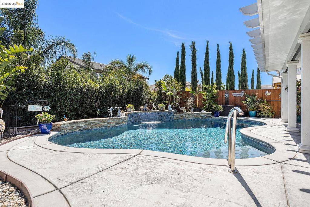 Oakley, CA 94561,525 Stone Mountain Dr