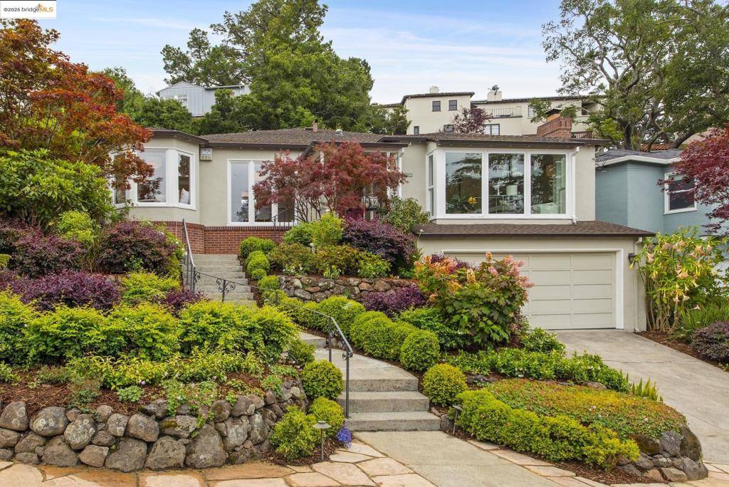 Oakland, CA 94602,2250 Bywood Dr