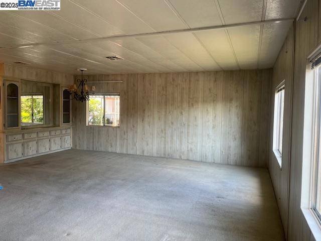 Hayward, CA 94544,935 Fall River Drive