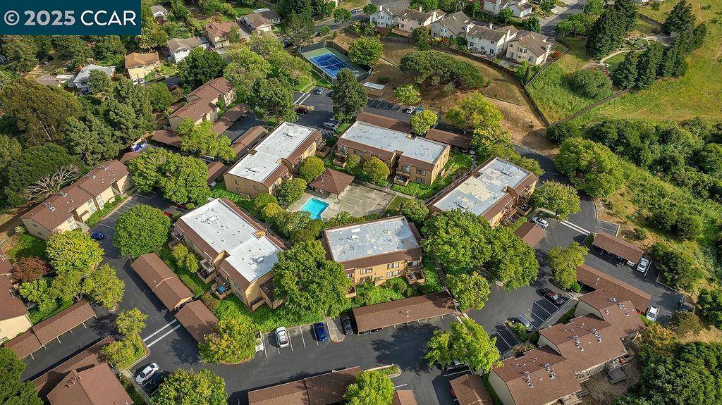 El Sobrante, CA 94803,5317 Ridgeview Cir #8