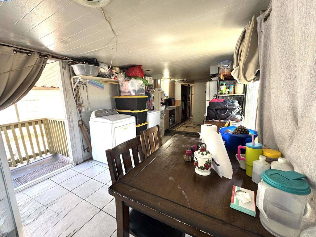 San Jose, CA 95111,2784 Monterey Hwy