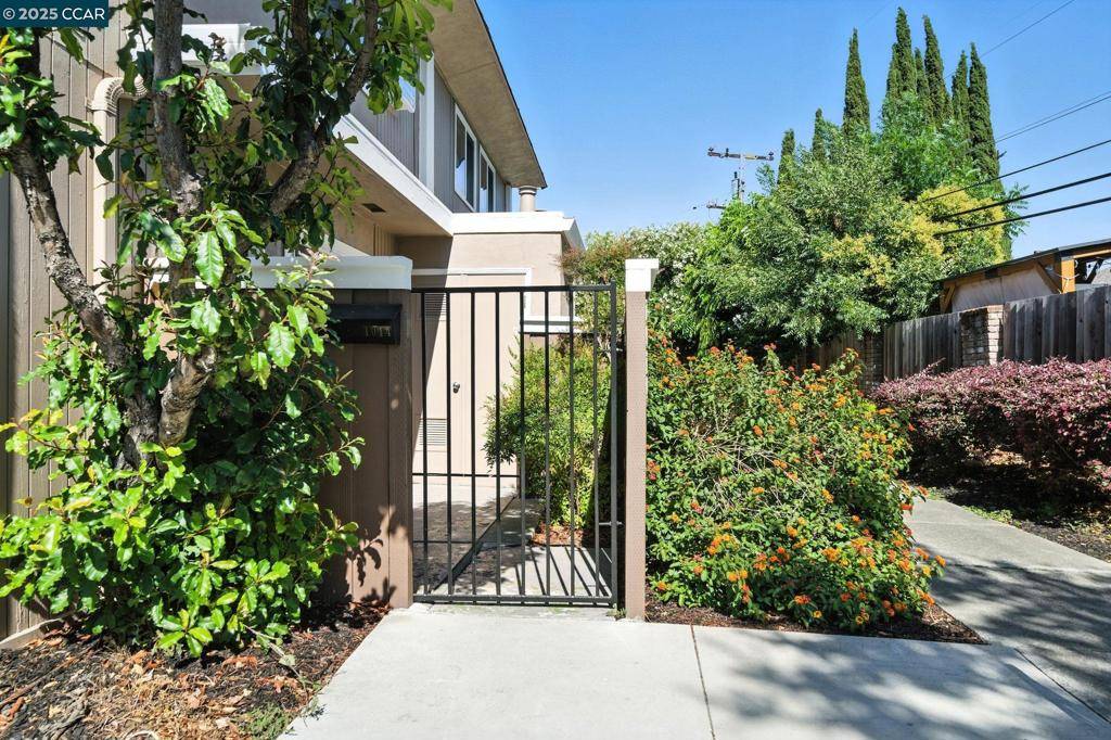 Concord, CA 94518,1014 Bancroft Rd