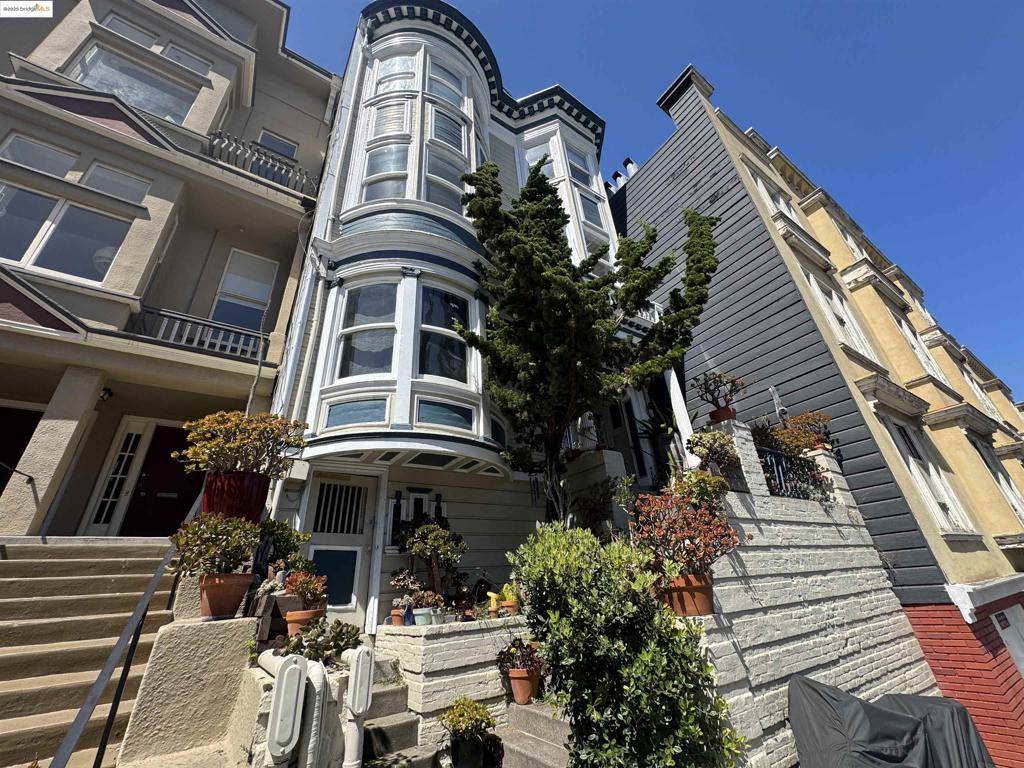 San Francisco, CA 94117,833 Scott St