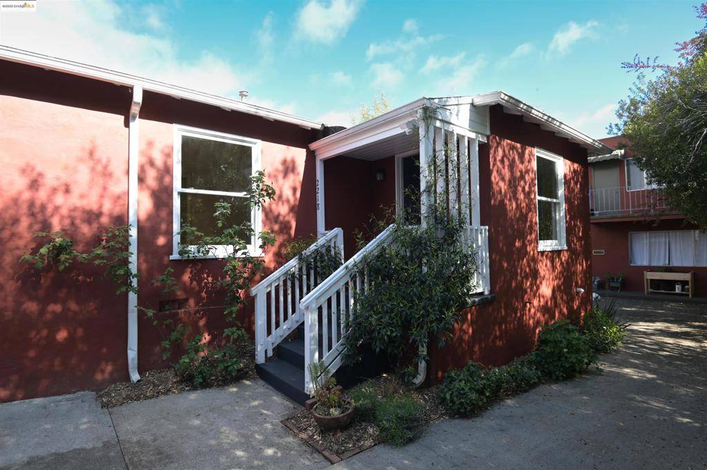 Berkeley, CA 94704,2218 Parker St