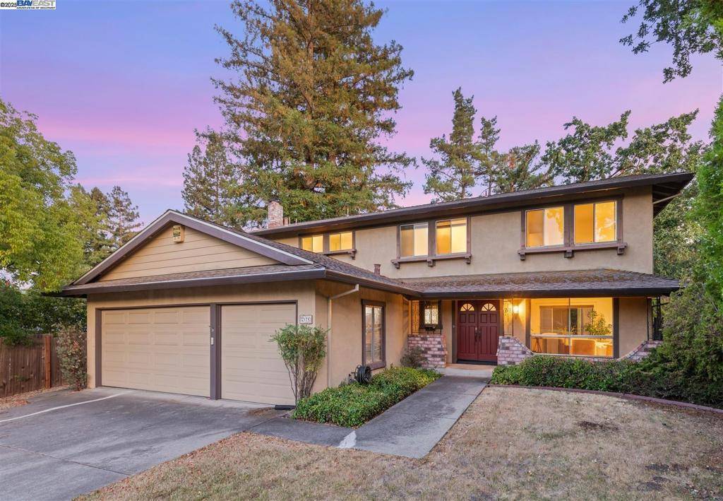 Walnut Creek, CA 94596,2175 Lariat Ln