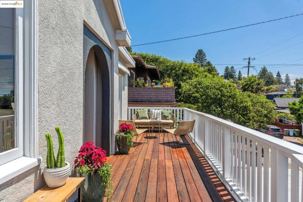 Berkeley, CA 94707,911 San Benito Rd