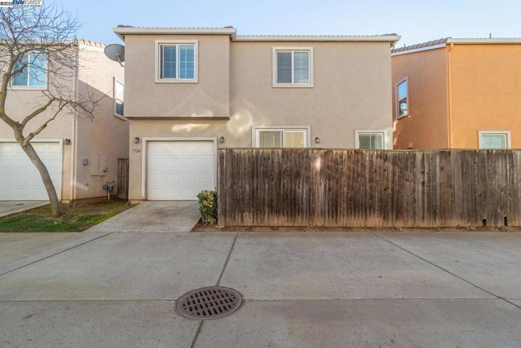 Stockton, CA 95204,1526 Cat Tail Dr