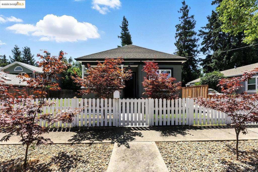 Napa, CA 94559,1647 B ST
