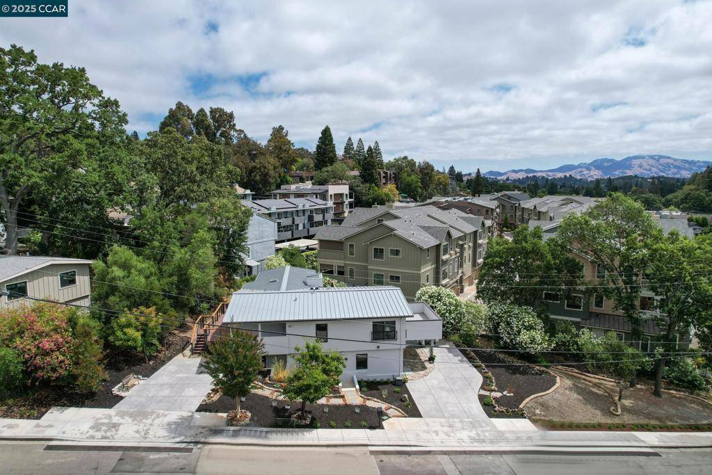 Lafayette, CA 94549,946 Risa Road