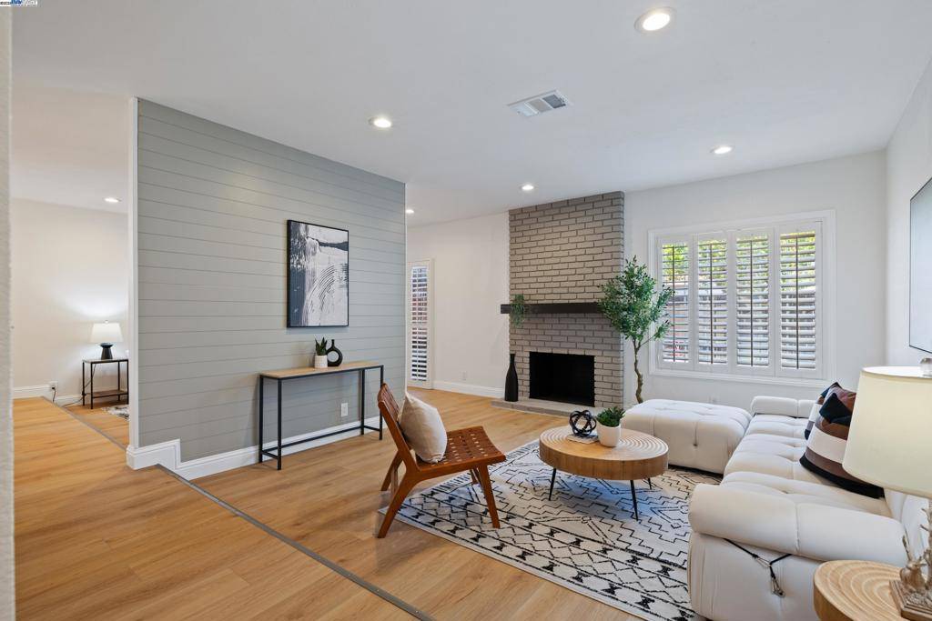 Union City, CA 94587,4501 Alice Way