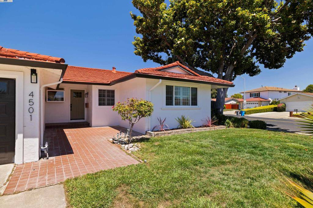 Union City, CA 94587,4501 Alice Way