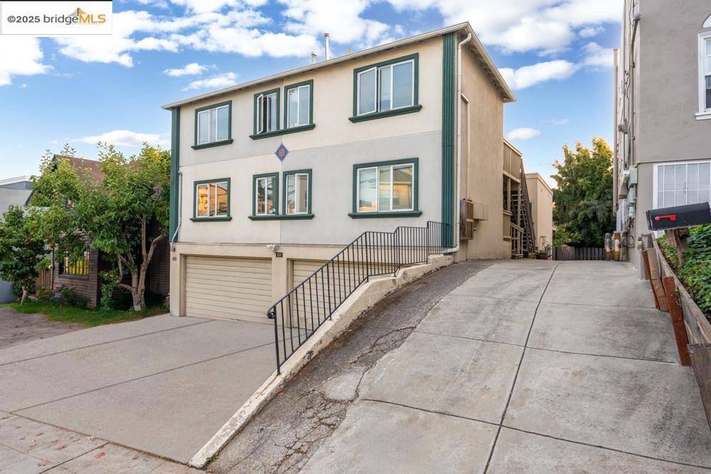Oakland, CA 94610,539 Mandana