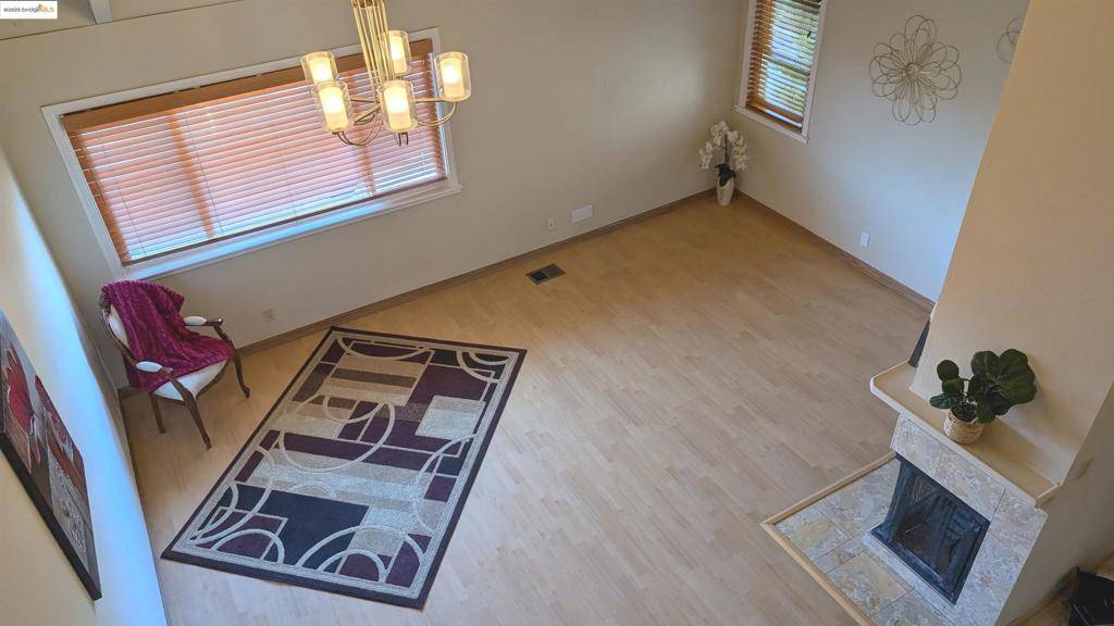 Walnut Creek, CA 94596,22 Holcomb Ct