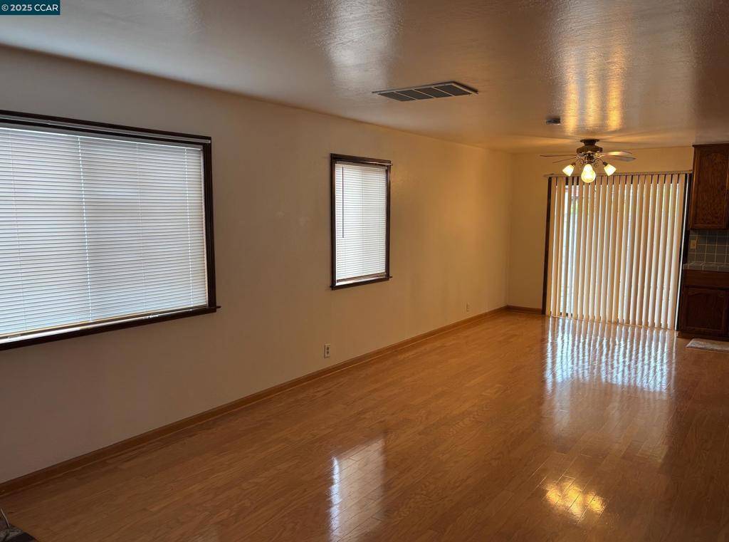 Vallejo, CA 94591,296 COTTONWOOD