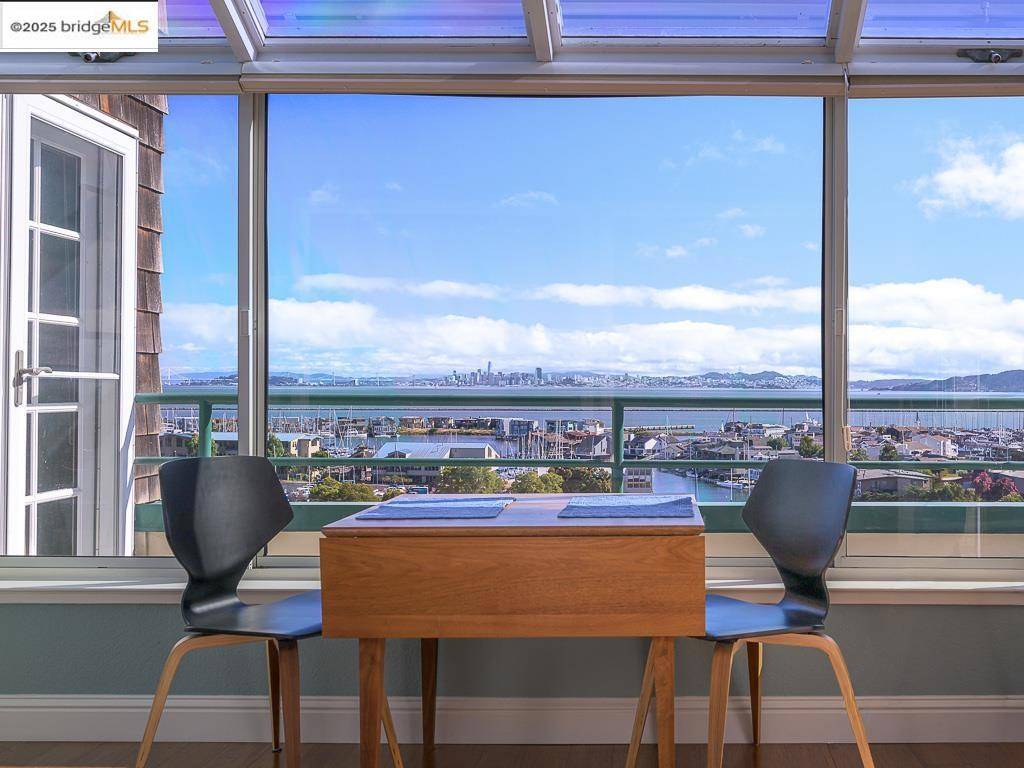 Richmond, CA 94801,1201 Brickyard Way #411
