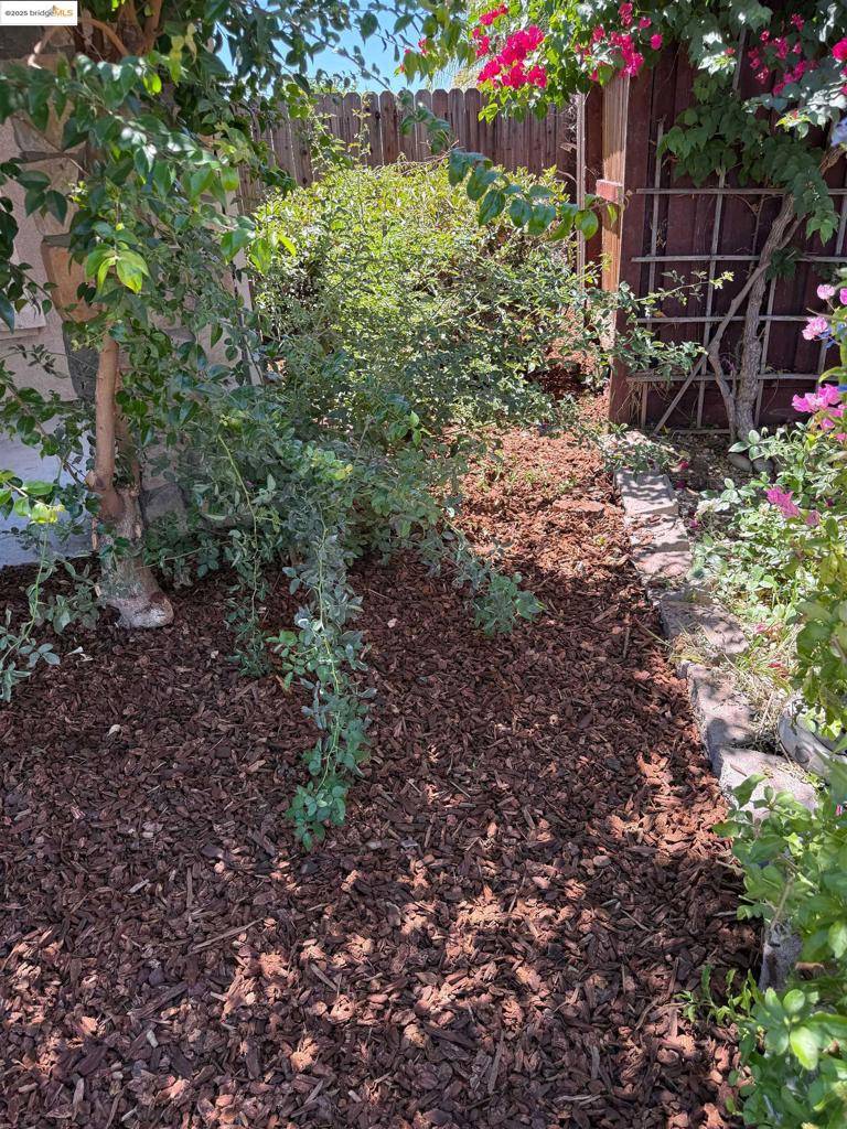 Antioch, CA 94531-8610,5575 SUNVIEW CT