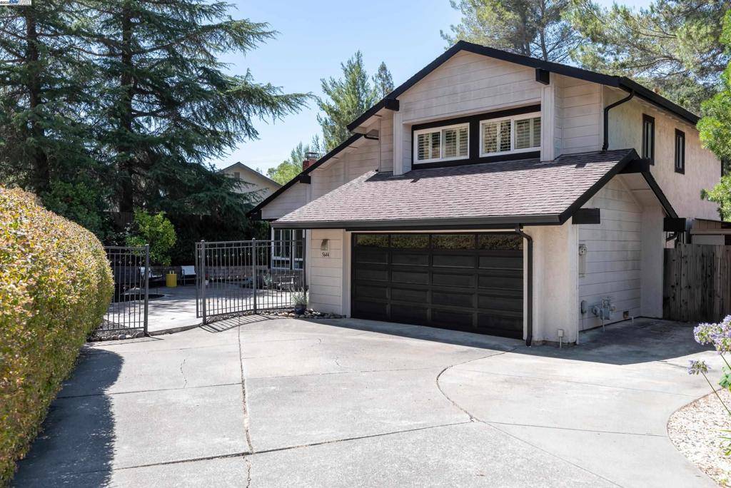 Martinez, CA 94553,5644 ALHAMBRA HILLS CT