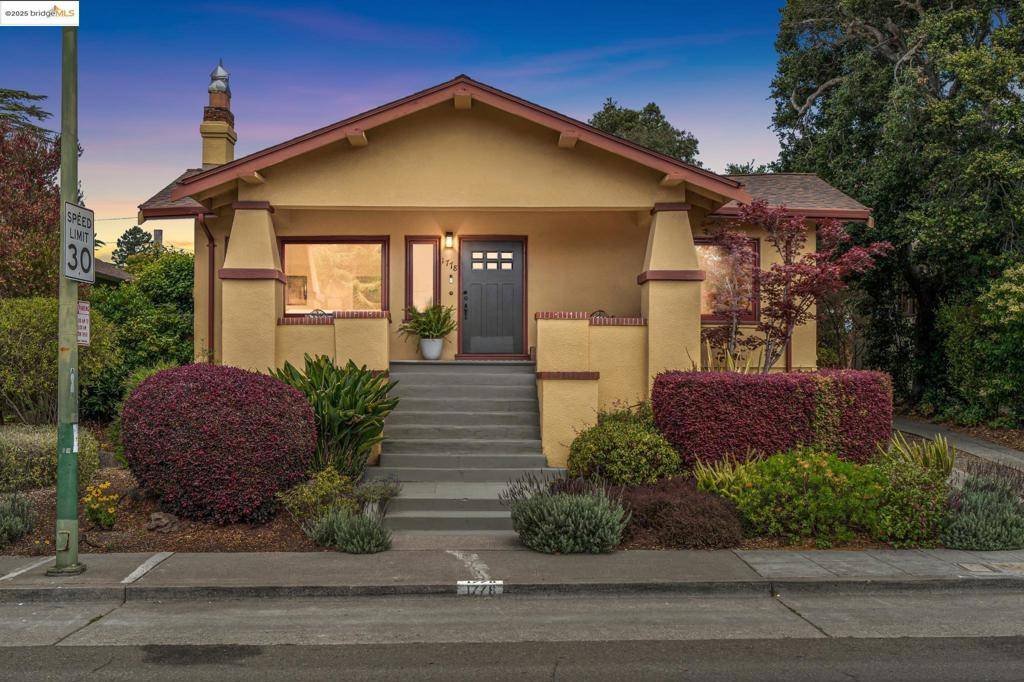 Oakland, CA 94611,1778 Pleasant Valley Ave