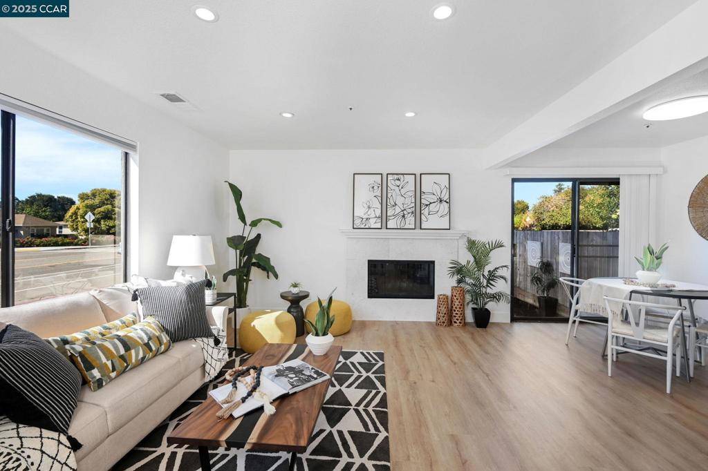Hayward, CA 94546,22095 Betlen Way