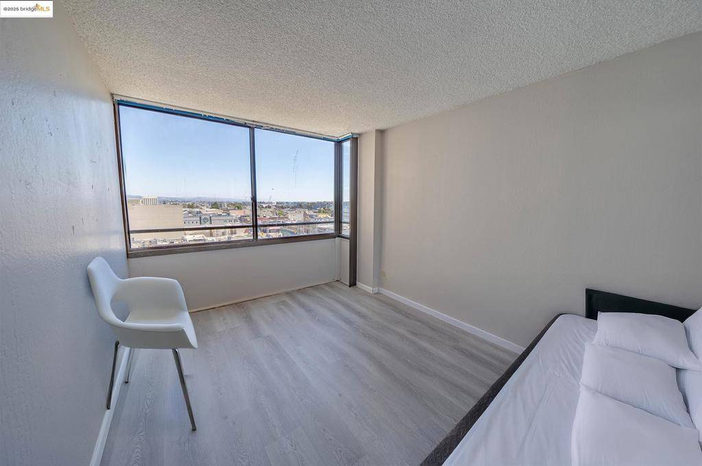 Oakland, CA 94607,801 Franklin St #819