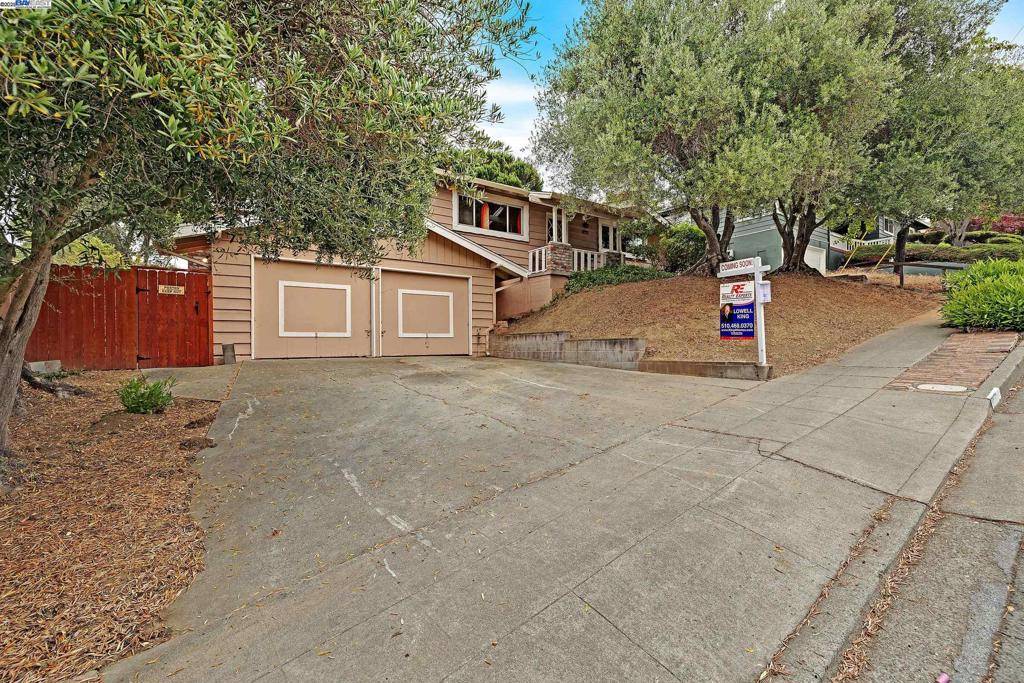 Hayward, CA 94542,2478 Oakes Dr