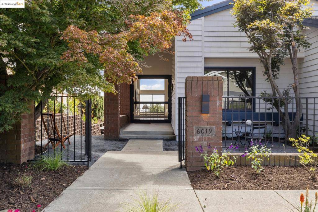 Oakland, CA 94619,6019 Ridgemont Dr
