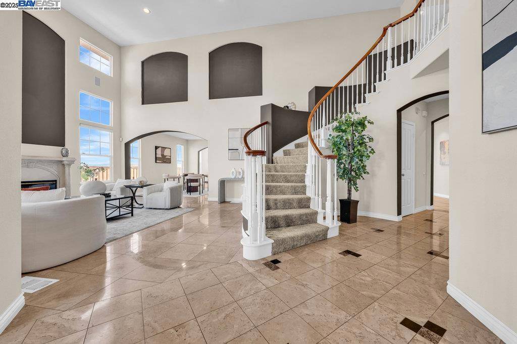 Fremont, CA 94539,48912 Crown Ridge Cmn