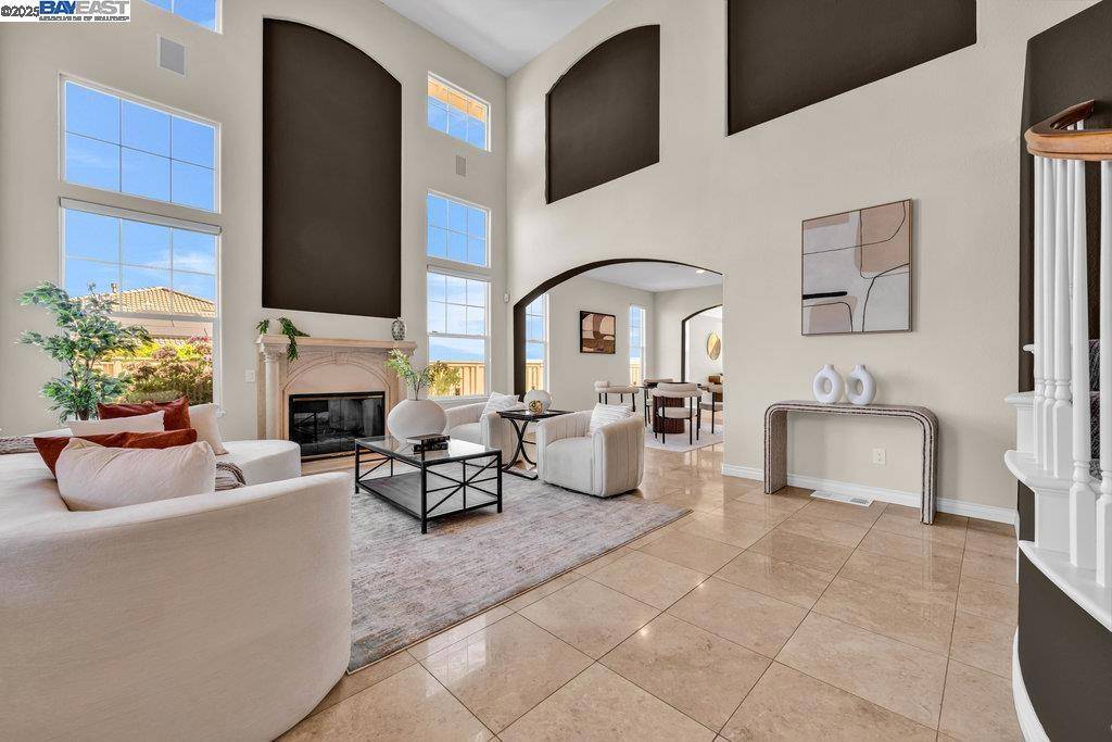 Fremont, CA 94539,48912 Crown Ridge Cmn